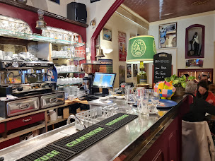 Photo n°6 de L ' ABSINTHE à Voiron ()
