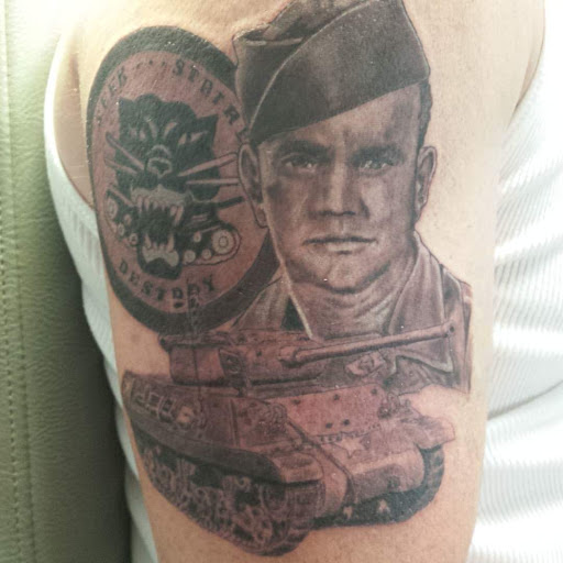 Tattoo Shop «Black Cloud Tattoo Piercing and Supply», reviews and photos, 2814 The Plaza, Charlotte, NC 28205, USA