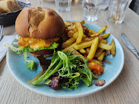 Hamburger du Restaurant français ZEBRA Restaurant à Maisons-Laffitte - n°1