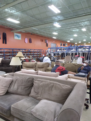 Thrift Store «Community Thrift Stores», reviews and photos, 1047 SE Military Dr, San Antonio, TX 78214, USA