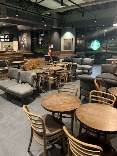 Starbucks- BP Oakwood Gate - Coffee shop