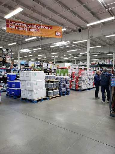 Warehouse club «BJ’s Wholesale Club», reviews and photos, 110 Mt Auburn Ave, Auburn, ME 04210, USA