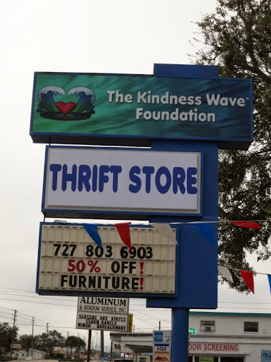 Thrift Store «The Kindness Wave Foundation Thrift Store», reviews and photos, 6210 Seminole Blvd, Seminole, FL 33772, USA