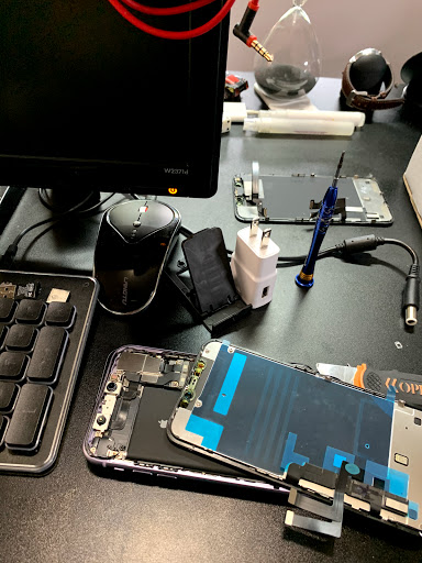 Cell Phone Store «Phone Geek Cellular Repair», reviews and photos, 6125 S Sheridan Rd, Tulsa, OK 74133, USA