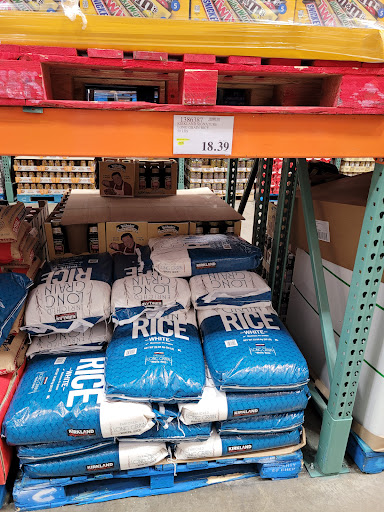 Warehouse store «Costco Wholesale», reviews and photos, 125 Beacon Dr, Holbrook, NY 11741, USA