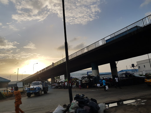 Iyana Isolo Bus Stop, Isolo Rd, Mushin, Lagos, Nigeria, Trucking Company, state Lagos