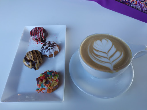 Donut Shop «Metropolitan Donuts and Coffee», reviews and photos, 3070 Lakecrest Cir #600, Lexington, KY 40513, USA