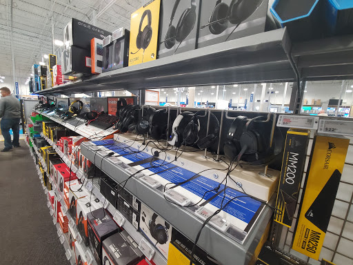 Electronics Store «Best Buy», reviews and photos, 4215 US Hwy 98 N, Lakeland, FL 33809, USA