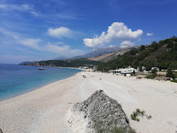 Foto di Livadh Beach area parzialmente ristrutturata