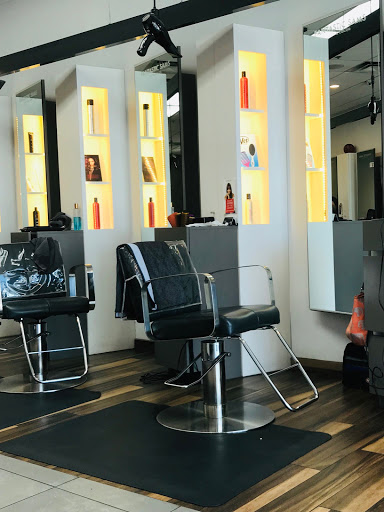 Hair Salon «Fantastic Sams Cut & Color», reviews and photos, 8490 W Hillsborough Ave, Tampa, FL 33615, USA