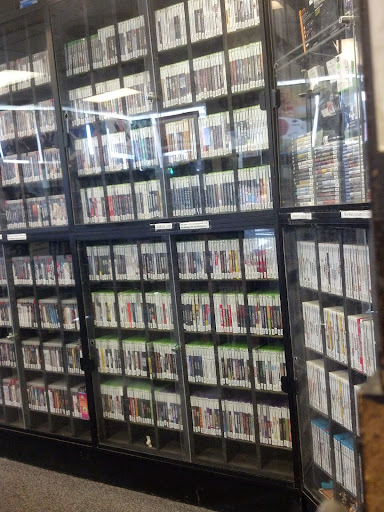 Video Game Store «CD/Game Exchange», reviews and photos, 2601 Vine St, Cincinnati, OH 45219, USA