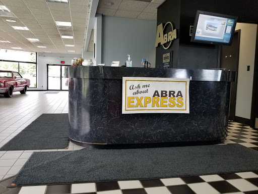 Auto Body Shop «ABRA Auto Body & Glass», reviews and photos, 5204 60th St, Kenosha, WI 53144, USA