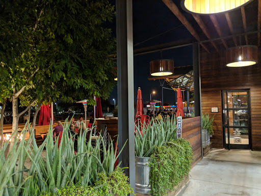 Shopping Mall «Papago Plaza Shopping Center», reviews and photos, 1408 N Scottsdale Rd, Scottsdale, AZ 85257, USA