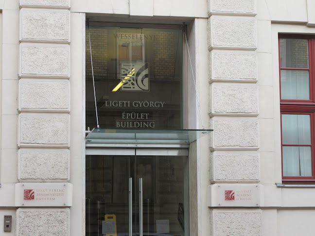 Értékelések erről a helyről: Liszt Ferenc, Budapest - Egyetem