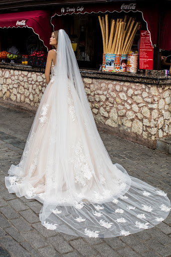 Bridal Shop «Lorraine Tyne Bridal», reviews and photos, 161 Main St, Beacon, NY 12508, USA