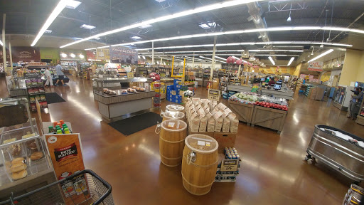 Grocery Store «Fresh Thyme Farmers Market- Bloomington IN», reviews and photos, 3600 W 3rd St, Bloomington, IN 47404, USA