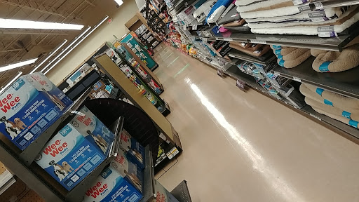 Pet Supply Store «Petco Animal Supplies», reviews and photos, 10315 E Shelby Dr, Collierville, TN 38017, USA