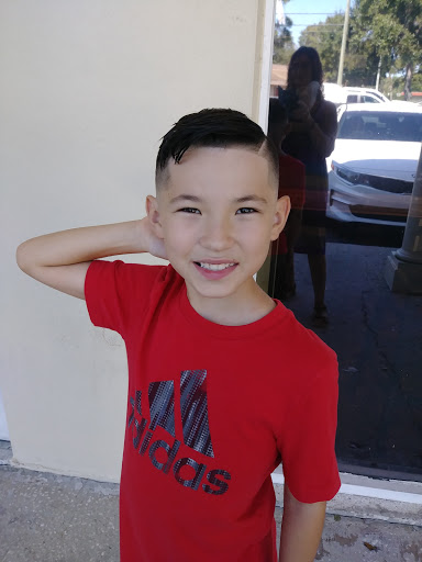 Barber Shop «R2 Barbershop», reviews and photos, 2075 Drew St, Clearwater, FL 33765, USA