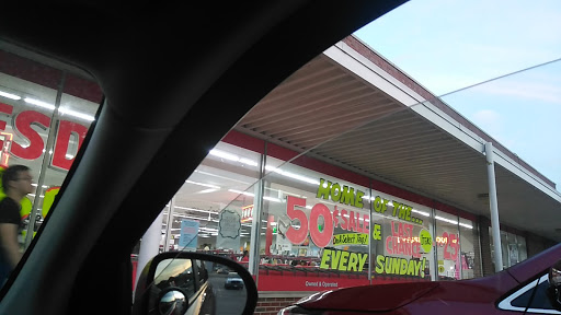 Thrift Store «Red Racks Thrift Store», reviews and photos, 9715 St Charles Rock Rd, Breckenridge Hills, MO 63114, USA