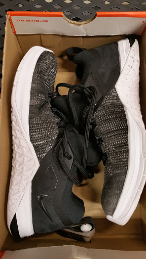 Sporting Goods Store «Nike Factory Store», reviews and photos, 20 City Blvd W #617, Orange, CA 92868, USA