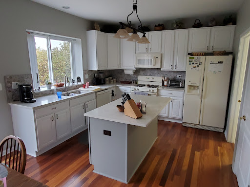 Painter «Advantage Painting Services», reviews and photos, 6907 Charlotte Ave, Crystal Lake, IL 60014, USA