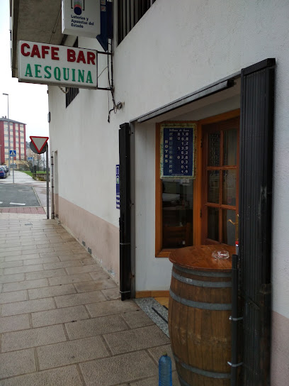 Cafe Bar A Esquina - R. Río Sil, 56, 27003 Lugo, Spain