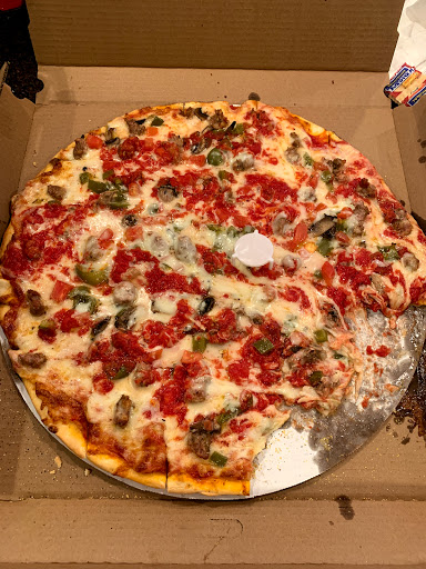 Sports Bar «Chasers Sports Bar & Grill - Pizza - Catering - Delivery - Slots», reviews and photos, 830 S Rand Rd, Lake Zurich, IL 60047, USA