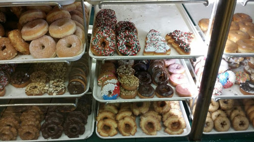 Donut Shop «Donuts and Yogurt», reviews and photos, 1984 W 11th St, Tracy, CA 95376, USA