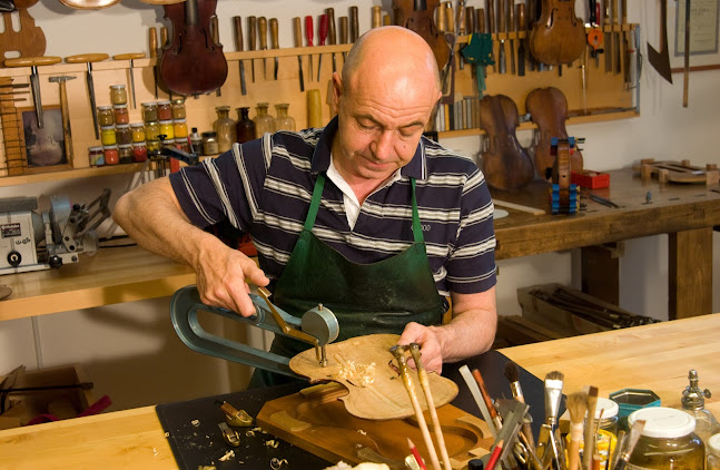 Geigenbau-Atelier Marcus Wyrsch - Musikgeschäft