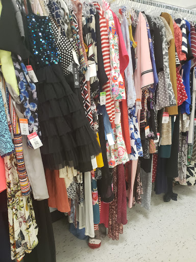 Donations Center «Goodwill of North Georgia: Roswell Store and Donation Center», reviews and photos