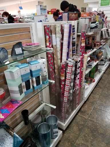 Department Store «Marshalls & HomeGoods», reviews and photos, 200 Petersville Rd, New Rochelle, NY 10801, USA