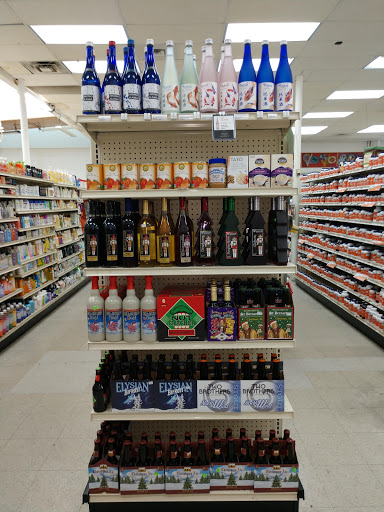 Grocery Store «Sahara Mart», reviews and photos, 106 E 2nd St, Bloomington, IN 47401, USA