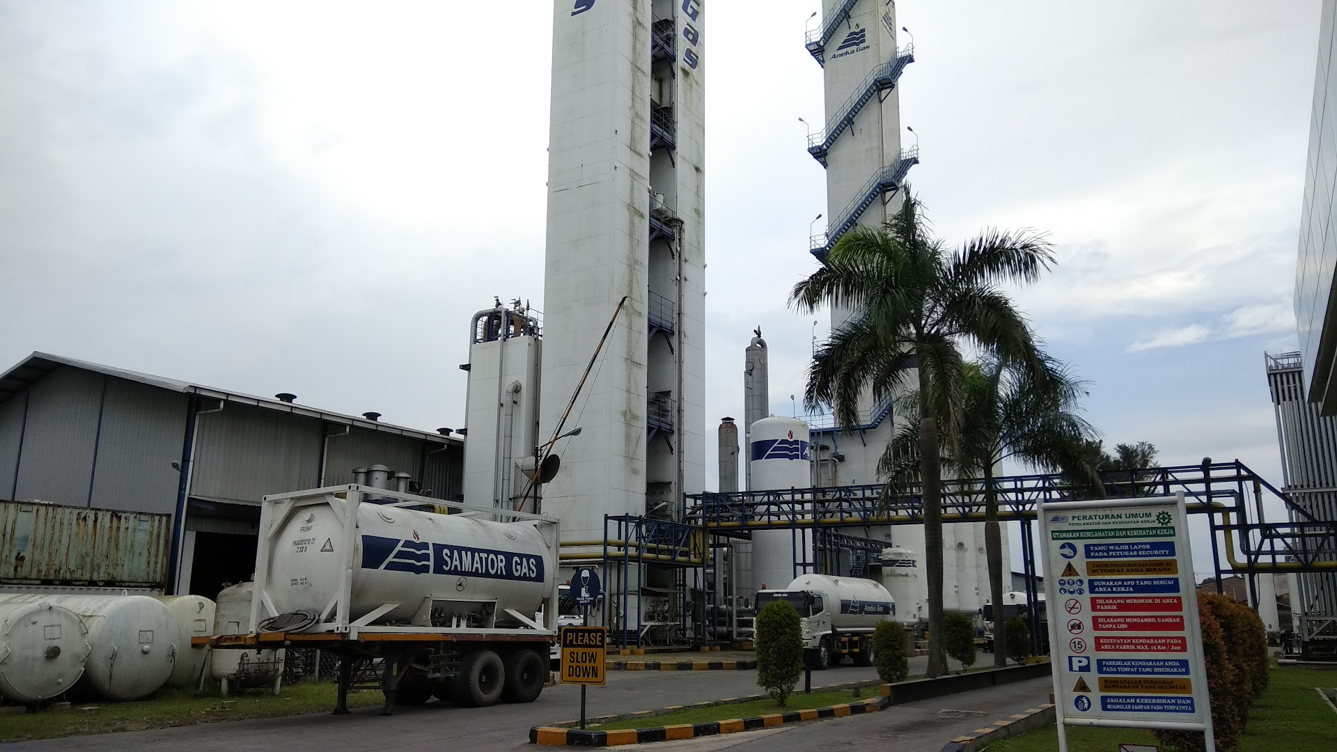 Pt. Aneka Gas Industri, Tbk - Medan (filling Station) Photo