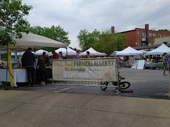 SOL Food Farmers Market (formerly Schlafly)