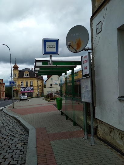 autobusová zastávka Svatošská, Doubí u Karlových Varů