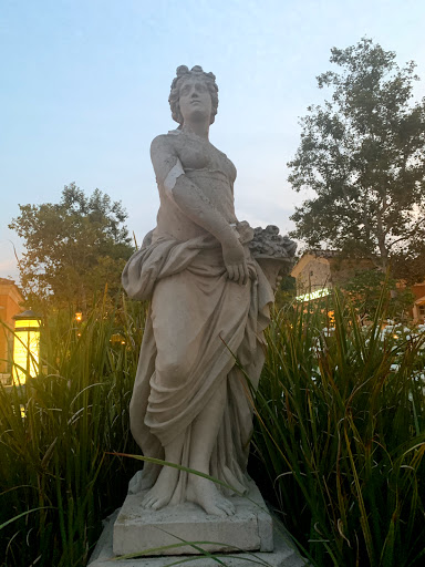 Shopping Mall «The Commons at Calabasas», reviews and photos, 4799 Commons Way, Calabasas, CA 91302, USA