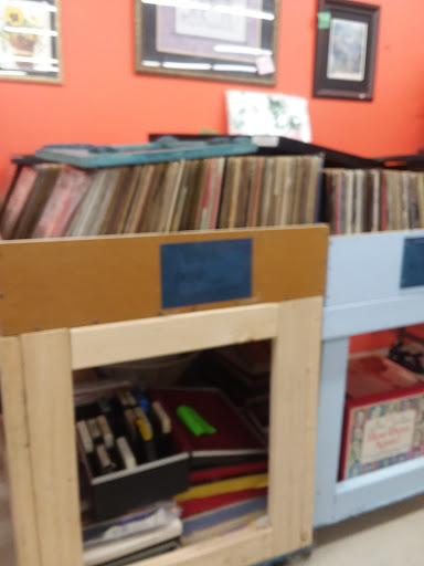 Thrift Store «JUNK 4 UR TRUNK THRIFT STORE», reviews and photos, 5494 New Jesup Hwy, Brunswick, GA 31523, USA