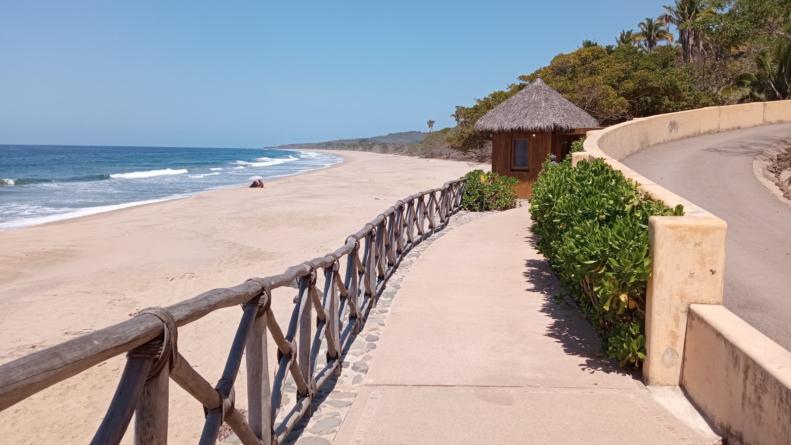 Foto van Punta Raza beach met turquoise water oppervlakte