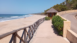 Punta Raza beach'in fotoğrafı düz ve uzun ile birlikte