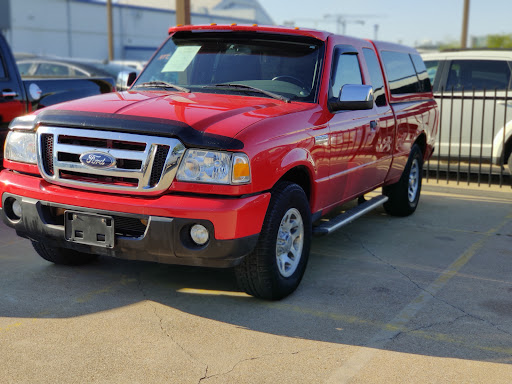 Used Car Dealer «DriveTime Used Cars», reviews and photos, 821 E Division St, Arlington, TX 76011, USA