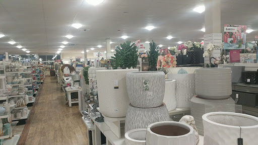 Furniture Store «HomeGoods», reviews and photos, 501 Town Centre Dr, Glen Mills, PA 19342, USA