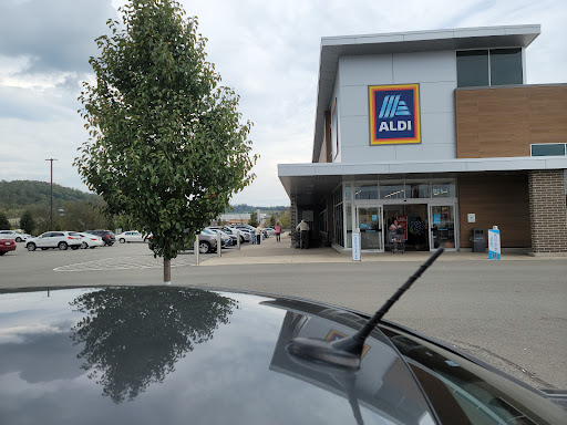 Supermarket «ALDI», reviews and photos, 772 Rostraver Rd, Belle Vernon, PA 15012, USA