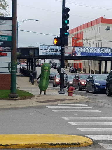 Shopping Mall «Riverpoint Center», reviews and photos, 1730 W Fullerton Ave, Chicago, IL 60614, USA