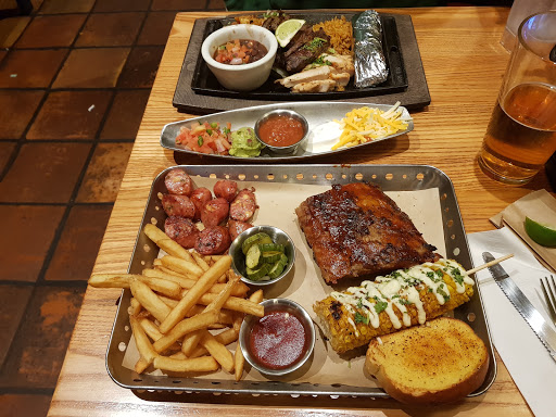 Chilis Grill & Bar image