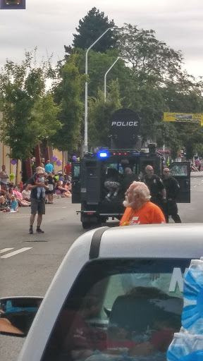 Auto Repair Shop «Good Neighbor Tire & Auto Service», reviews and photos, 207 S 3rd St, Renton, WA 98057, USA