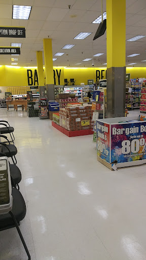 Grocery Store «Harveys Supermarket», reviews and photos, 120 W Oak St, McRae, GA 31055, USA
