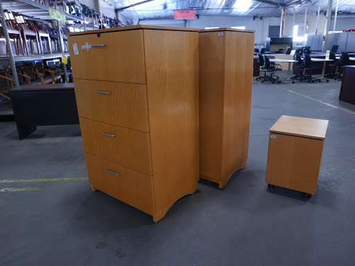 Used Office Furniture Store «TR Trading Company», reviews and photos, 15604 S Broadway, Gardena, CA 90248, USA