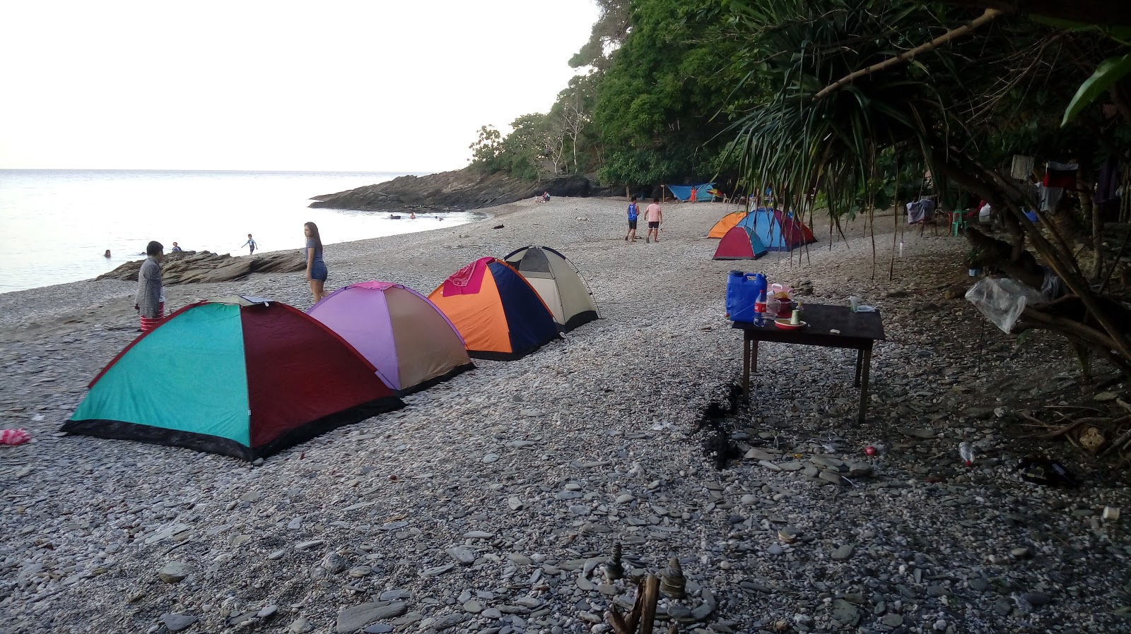 Valokuva Campsite Thindog Beachista. sisältäen tilava ranta