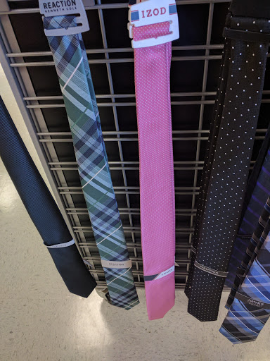 Clothing Store «Ross Dress for Less», reviews and photos, 10406 Silverdale Way NW, Silverdale, WA 98383, USA