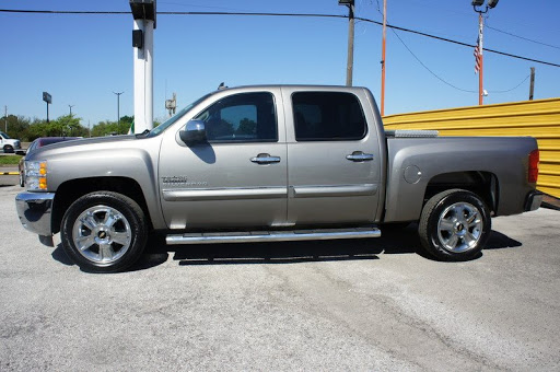 Car Dealer «Northstar Auto Group», reviews and photos, 9174 North Fwy, Houston, TX 77037, USA